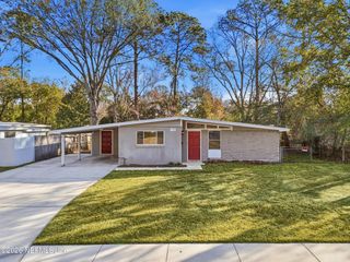 1133 LE BRUN Drive, Jacksonville, FL 32205