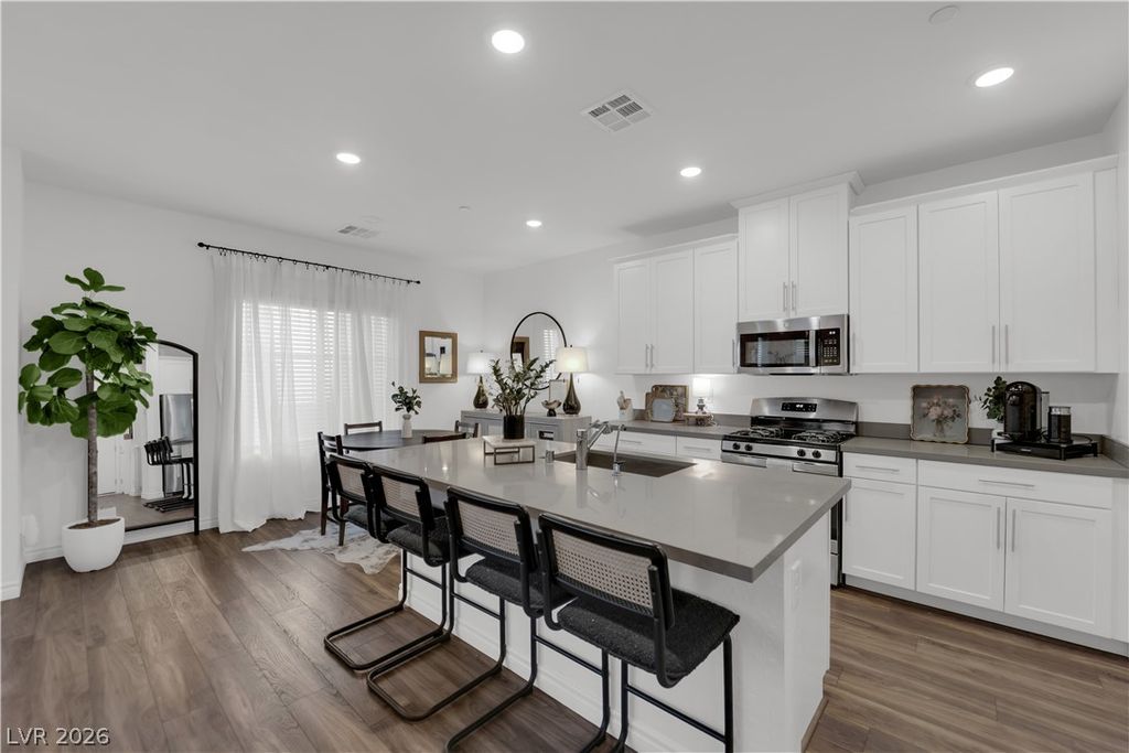 600 North Carriage Hill Drive 1069, Las Vegas, NV 89138