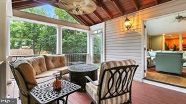 1902 STIRRUP LN, Alexandria, VA 22308