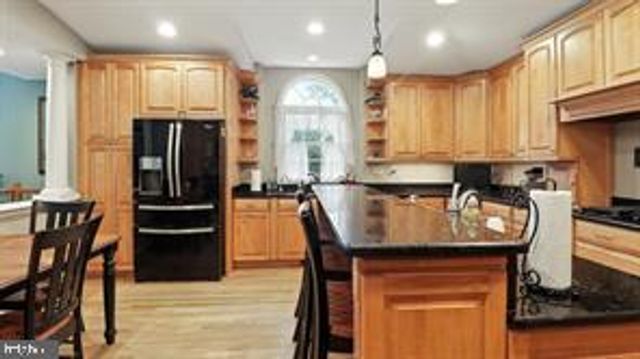 1902 STIRRUP LN, Alexandria, VA 22308