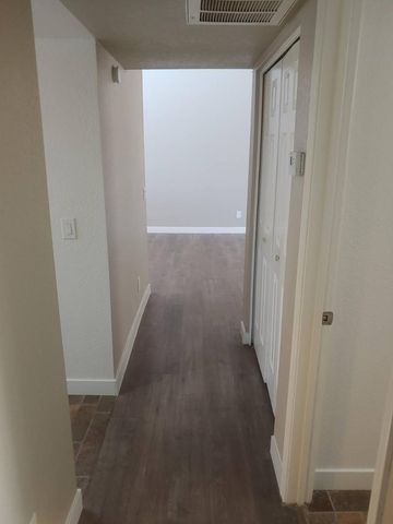 11832 N Saguaro Boulevard 102, Fountain Hills, AZ 85268