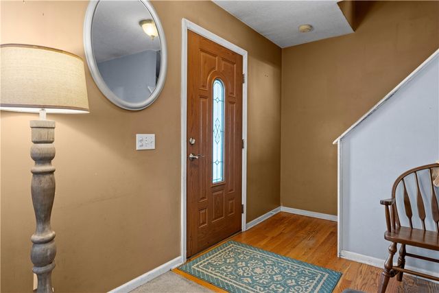 8878 Twincreek Drive, Franklin, OH 45005