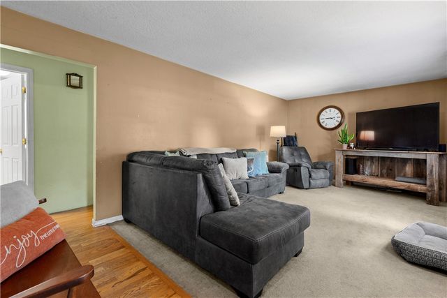 8878 Twincreek Drive, Franklin, OH 45005