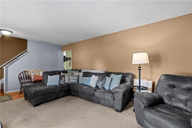 8878 Twincreek Drive, Franklin, OH 45005