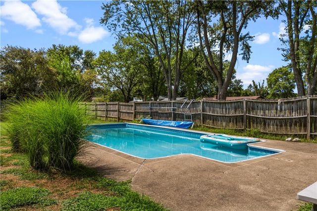 8878 Twincreek Drive, Franklin, OH 45005