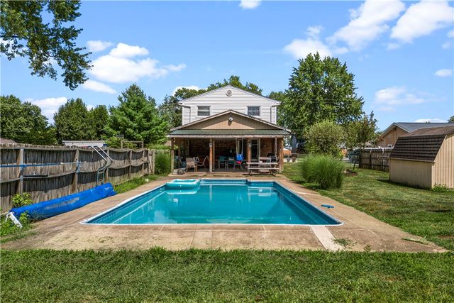 8878 Twincreek Drive, Franklin, OH 45005
