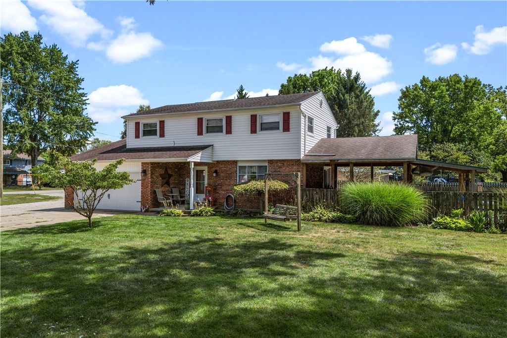 8878 Twincreek Drive, Franklin, OH 45005