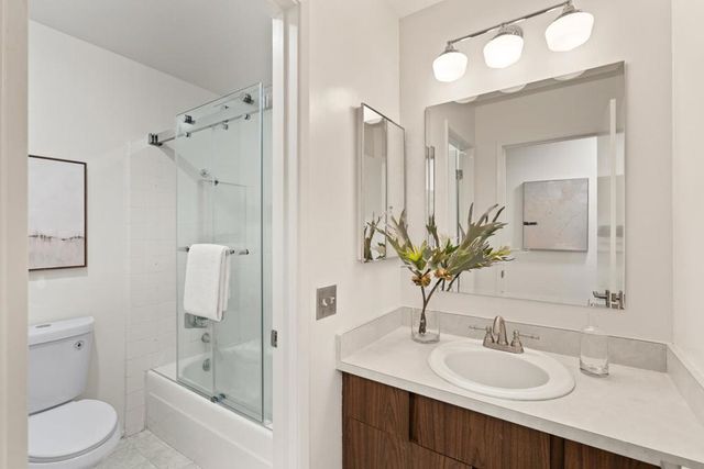 320 Vallejo Drive 40, Millbrae, CA 94030