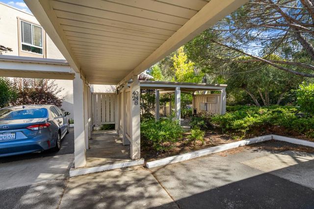 320 Vallejo Drive 40, Millbrae, CA 94030