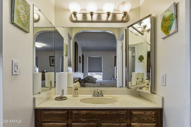 10020 S 46TH Place, Phoenix, AZ 85044