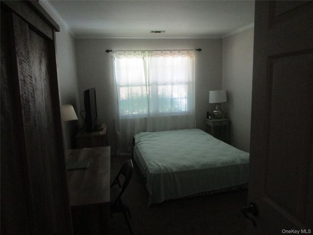 110 Theodore Drive 110, Coram, NY 11727