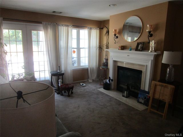 110 Theodore Drive 110, Coram, NY 11727
