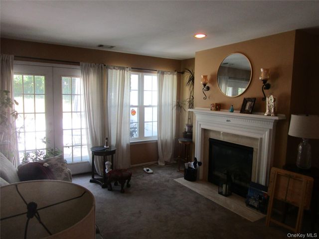 110 Theodore Drive 110, Coram, NY 11727