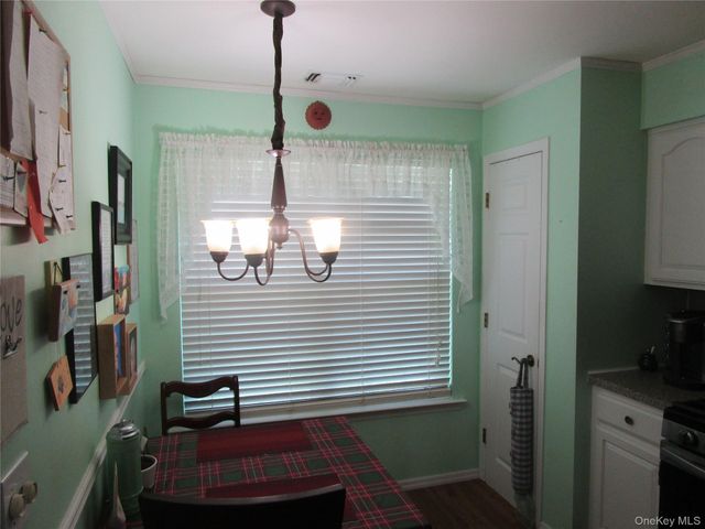 110 Theodore Drive 110, Coram, NY 11727