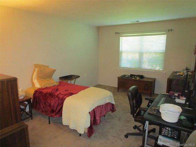 110 Theodore Drive 110, Coram, NY 11727