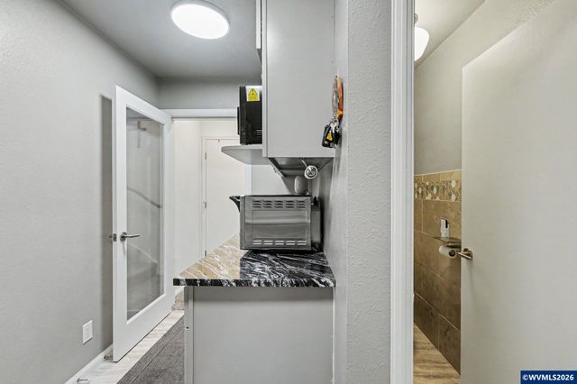 6483 Doral Dr SE, Salem, OR 97306