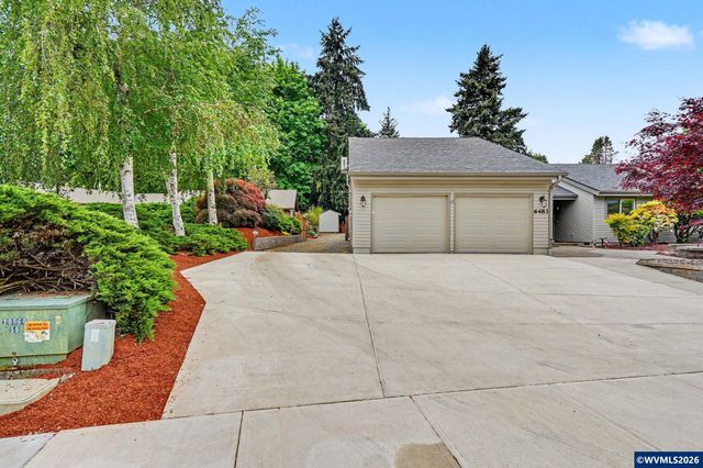 6483 Doral Dr SE, Salem, OR 97306