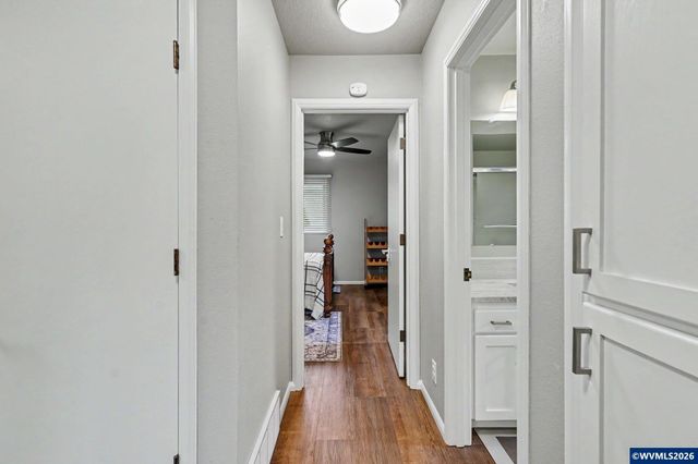 6483 Doral Dr SE, Salem, OR 97306
