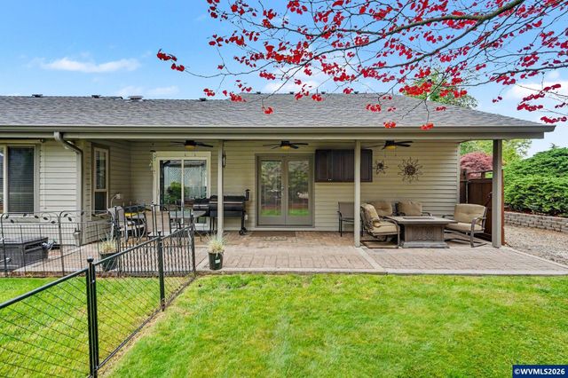 6483 Doral Dr SE, Salem, OR 97306