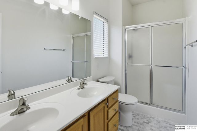 4759 N 149th Circle, Omaha, NE 68116