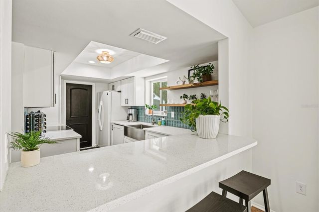 2650 DAVIS BOULEVARD, Sarasota, FL 34237