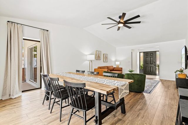 2650 DAVIS BOULEVARD, Sarasota, FL 34237
