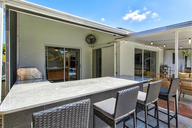 2650 DAVIS BOULEVARD, Sarasota, FL 34237