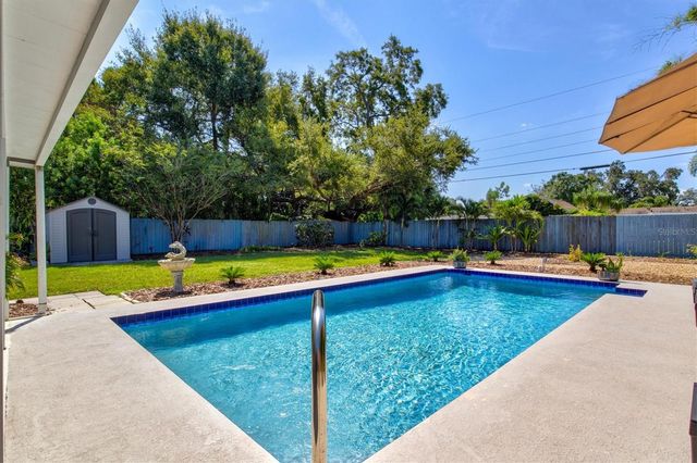 2650 DAVIS BOULEVARD, Sarasota, FL 34237