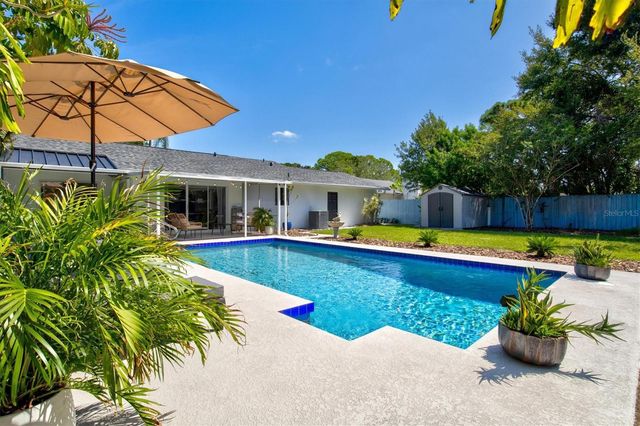 2650 DAVIS BOULEVARD, Sarasota, FL 34237