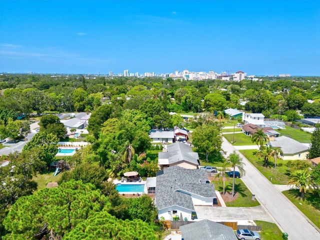 2650 DAVIS BOULEVARD, Sarasota, FL 34237