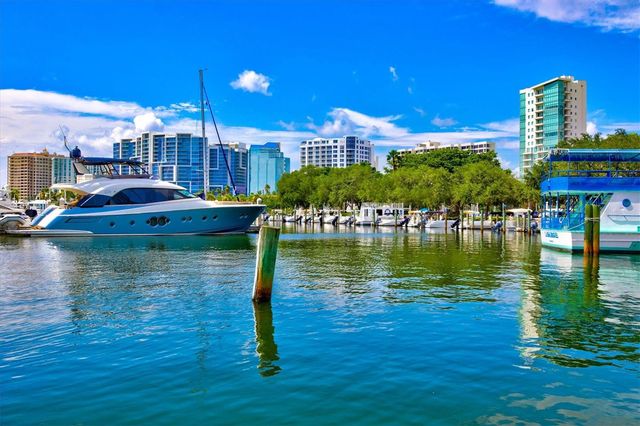 2650 DAVIS BOULEVARD, Sarasota, FL 34237