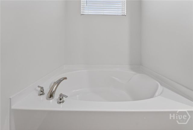 638 Logging Hill Drive, Richmond Hill, GA 31324