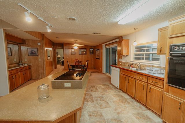 7023 TAMARIND DRIVE, Lake Wales, FL 33898