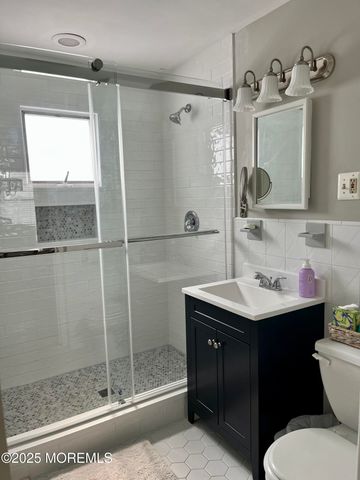 515 Jefferson Avenue, Avon-by-the-sea, NJ 07717