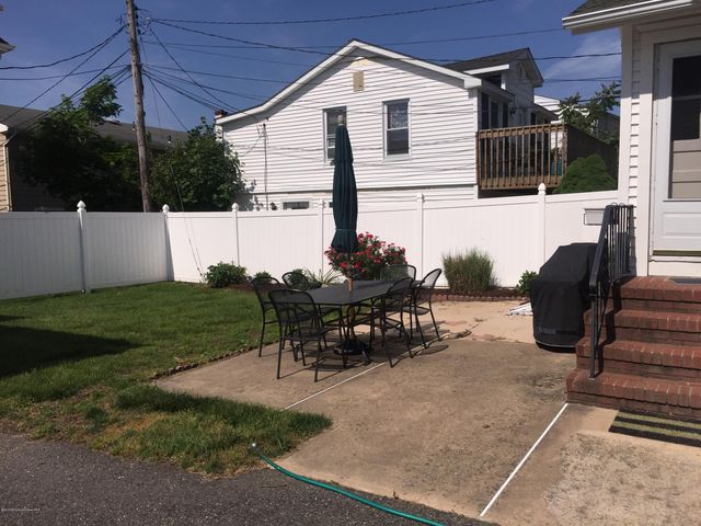 515 Jefferson Avenue, Avon-by-the-sea, NJ 07717