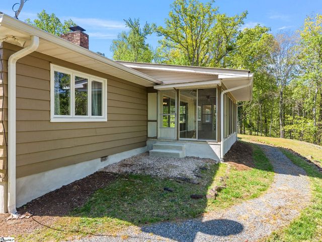 110 Persimmon Hill Court, Columbus, NC 28722