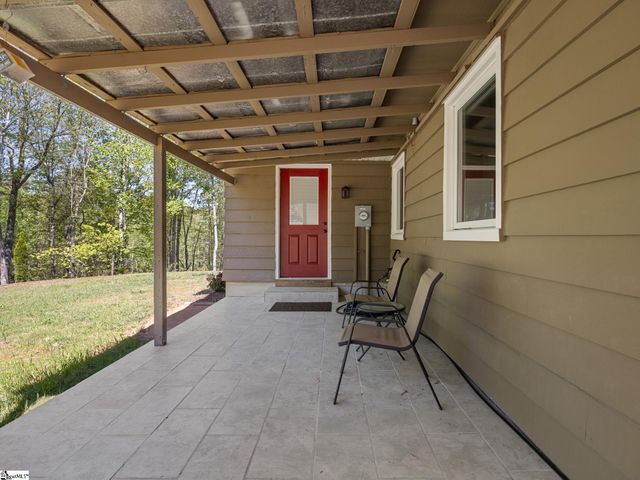 110 Persimmon Hill Court, Columbus, NC 28722