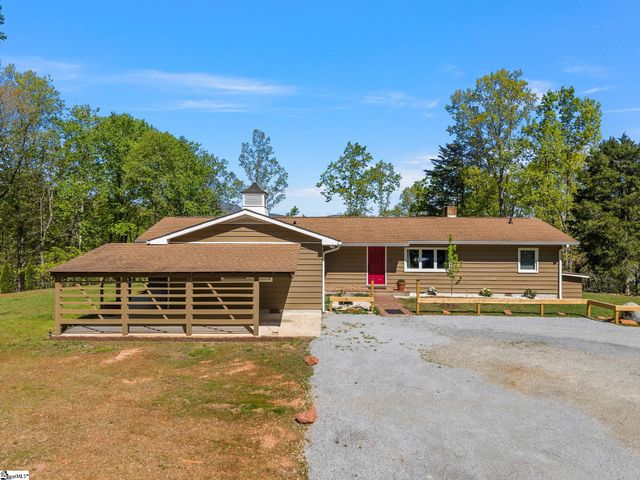 110 Persimmon Hill Court, Columbus, NC 28722