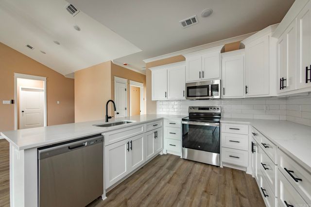 912 W Dell Vista Cove, Cabot, AR 72023