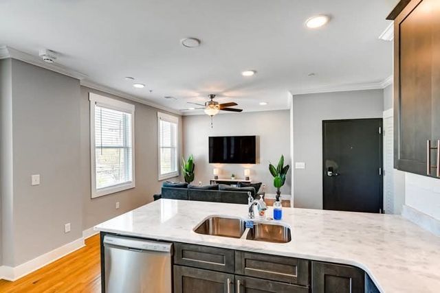 4405 Kentucky Ave Apt 302, Nashville, TN 37209