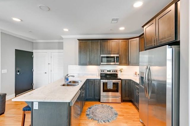 4405 Kentucky Ave Apt 302, Nashville, TN 37209