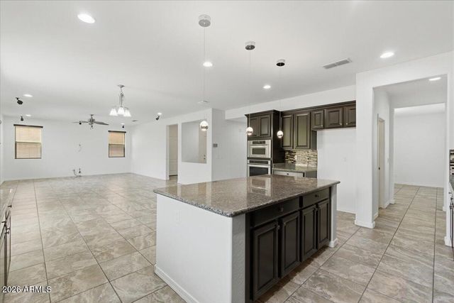 1471 E FLAMINGO Way, Gilbert, AZ 85297