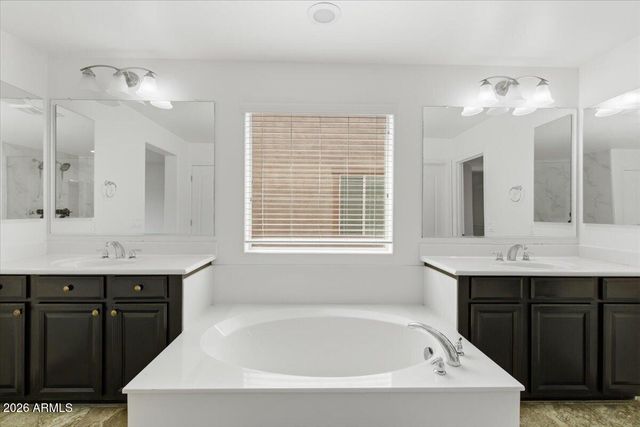1471 E FLAMINGO Way, Gilbert, AZ 85297
