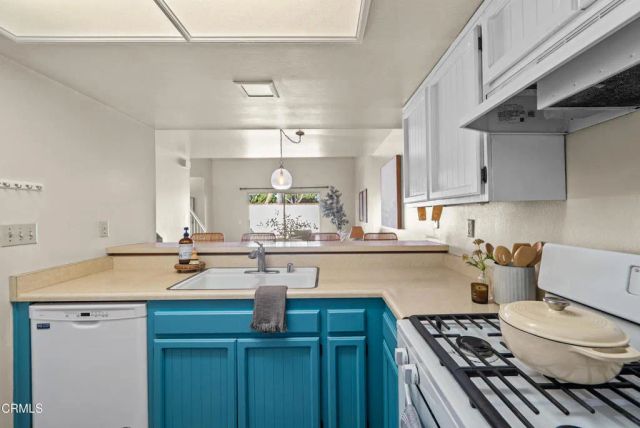 9771 Sweetwater Lane, Ventura, CA 93004