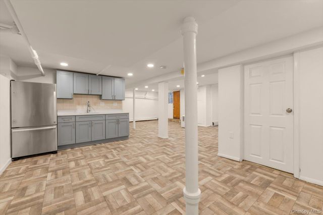 4401 Skillman Avenue, Sunnyside, NY 11104