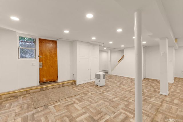 4401 Skillman Avenue, Sunnyside, NY 11104