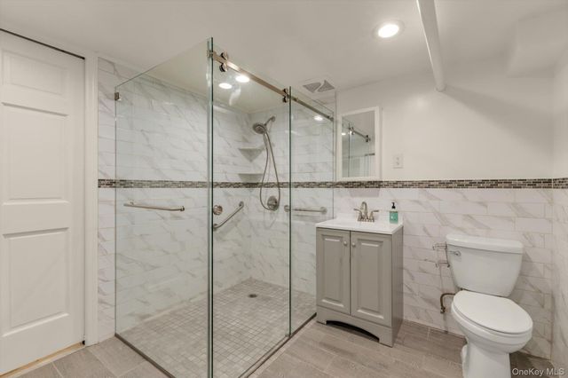 4401 Skillman Avenue, Sunnyside, NY 11104