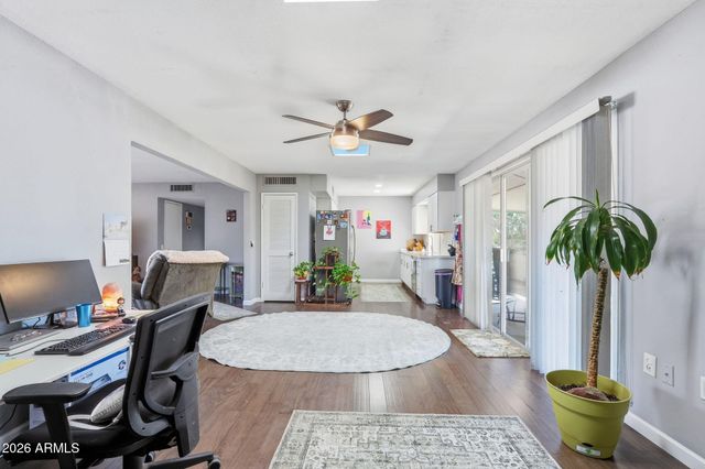 10529 W GULF HILLS Drive, Sun City, AZ 85351