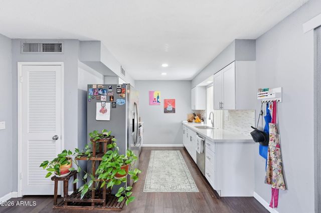 10529 W GULF HILLS Drive, Sun City, AZ 85351