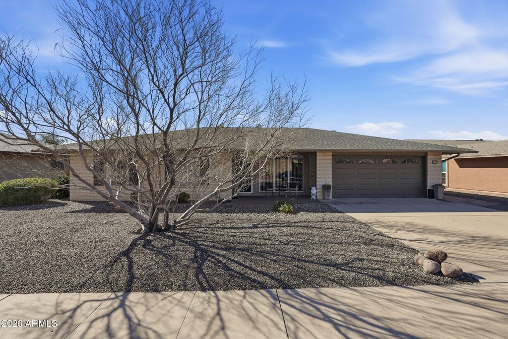 10529 W GULF HILLS Drive, Sun City, AZ 85351